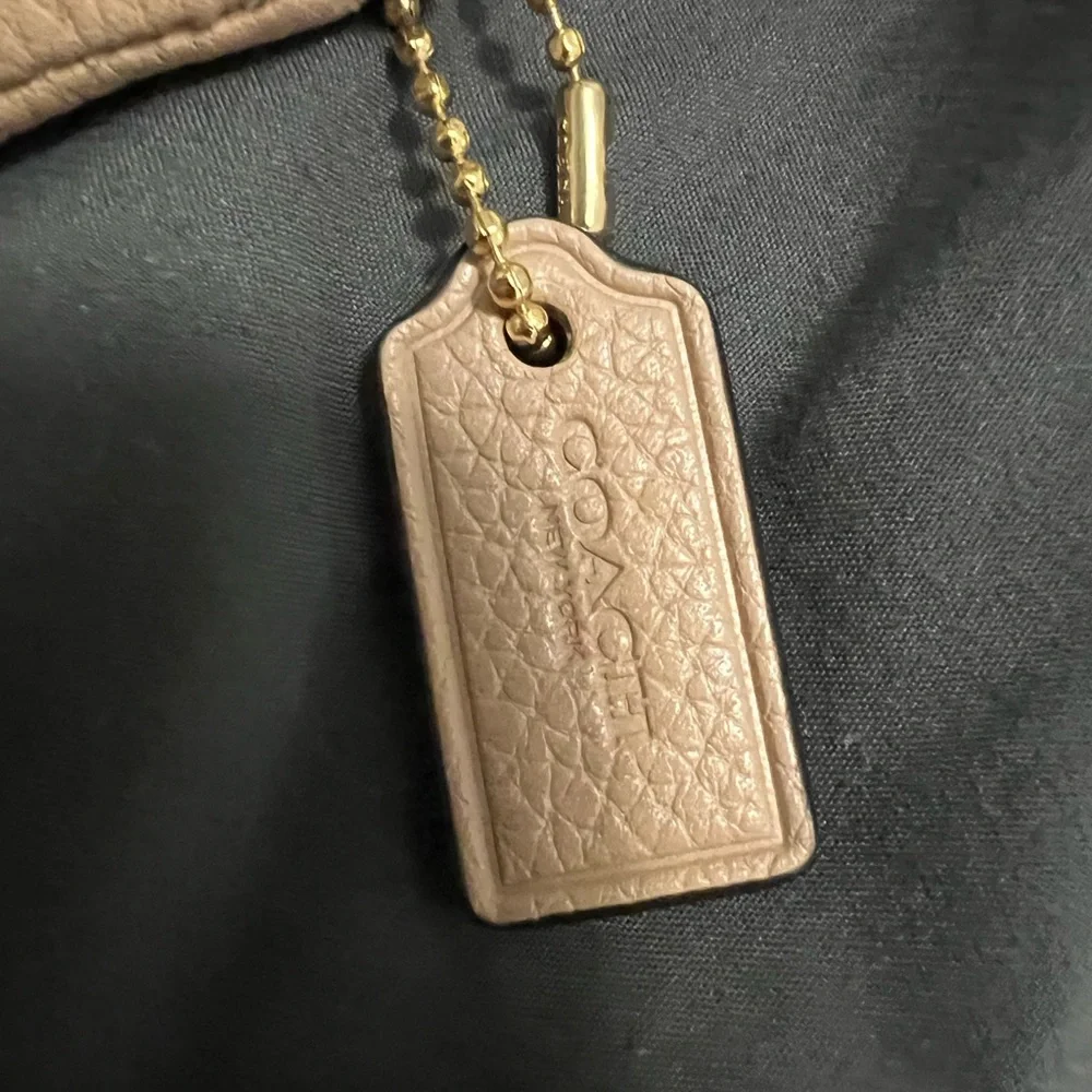Coach Wristlet - Picture 4 of 4